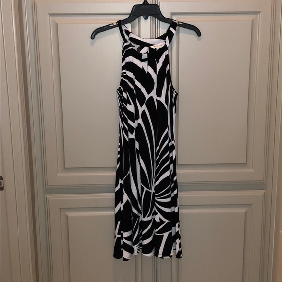White House Black Market Dresses & Skirts - WHBM black and white sun dress
